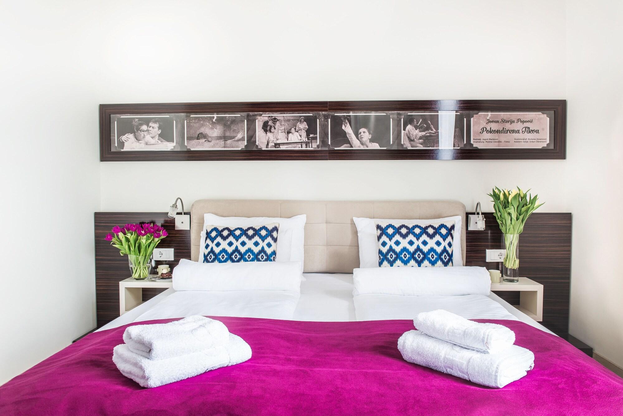 Hotel Theater Belgrade Garni Extérieur photo