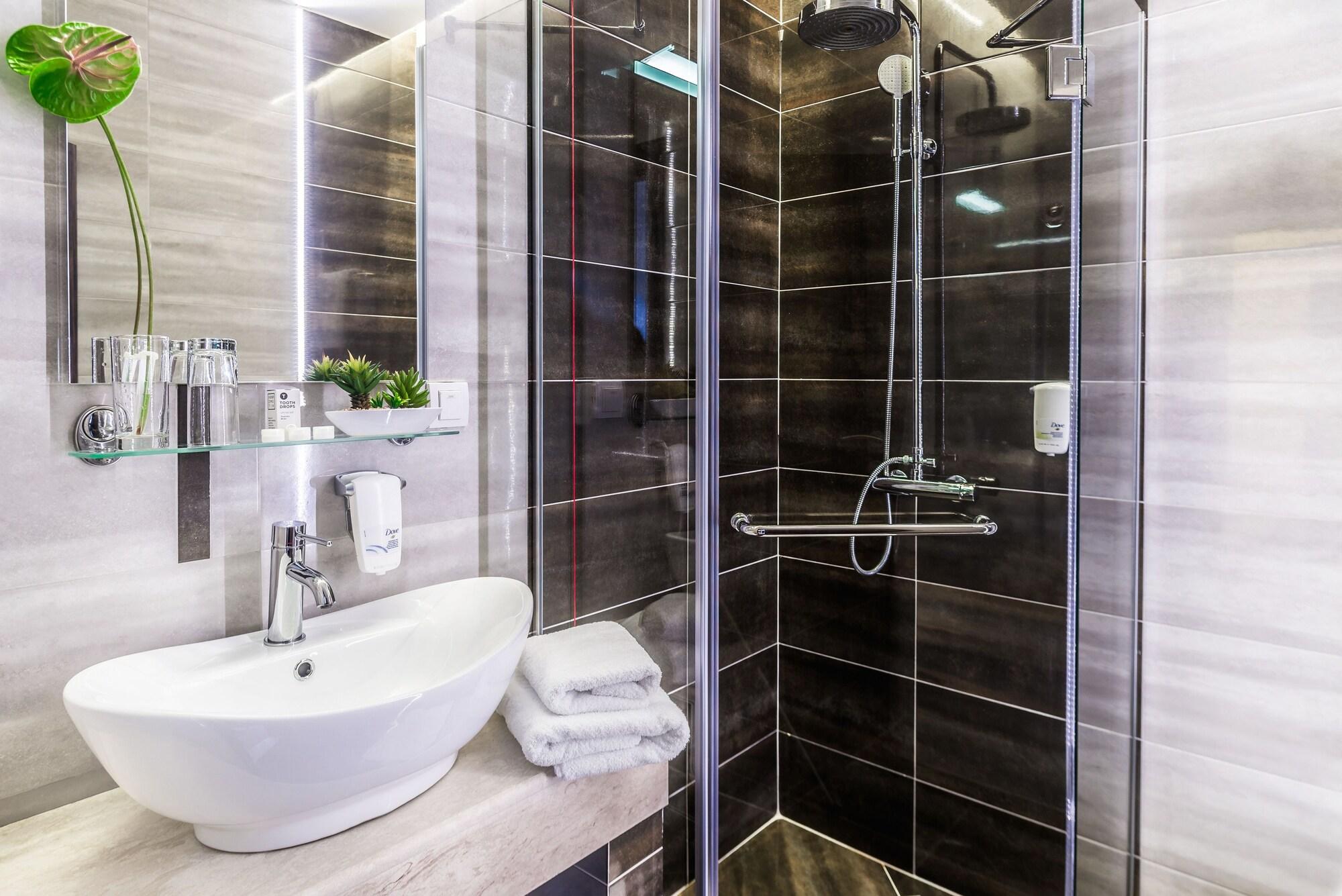 Hotel Theater Belgrade Garni Extérieur photo